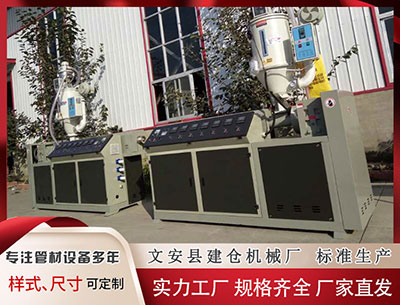 玉林塑料管材生产线厂家 一河两岸灯璀璨！科右前旗新春灯会年味太足了